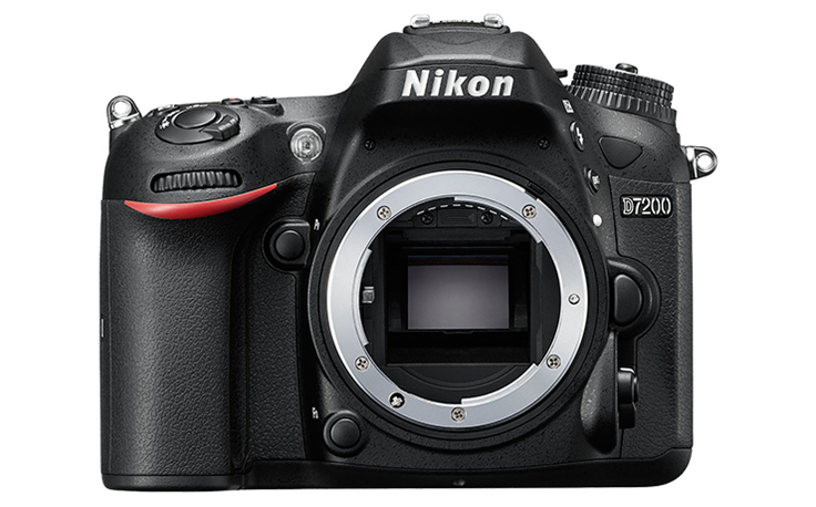 Nikon_D7200_body_tijelo_front.png